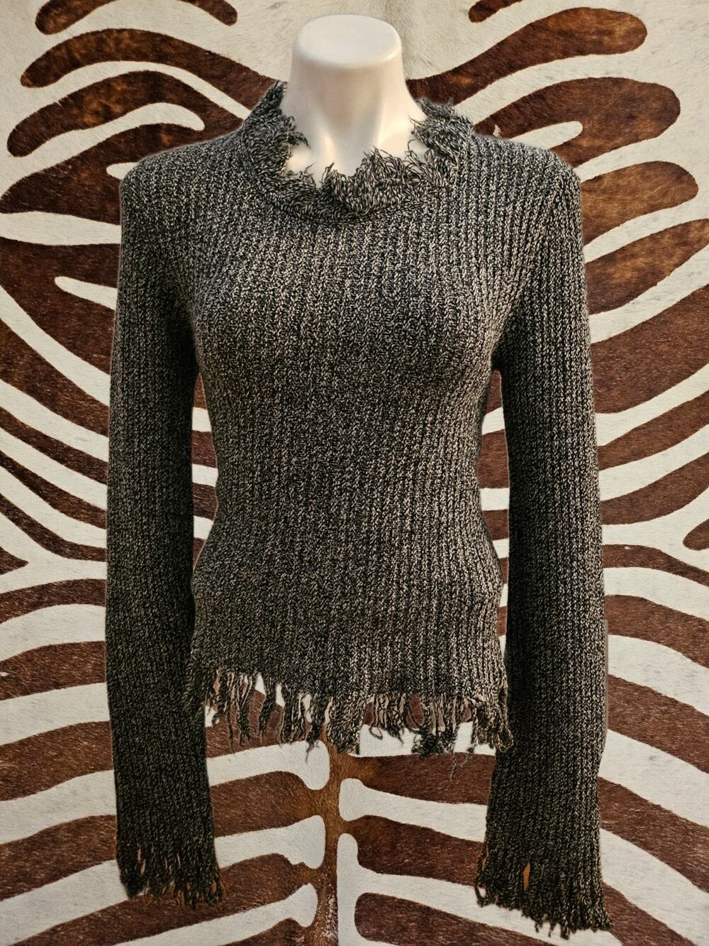 Eye Candy Knit Pullover Sweater Gray Vintage Y2K Grunge Fringe Hem Women’s L